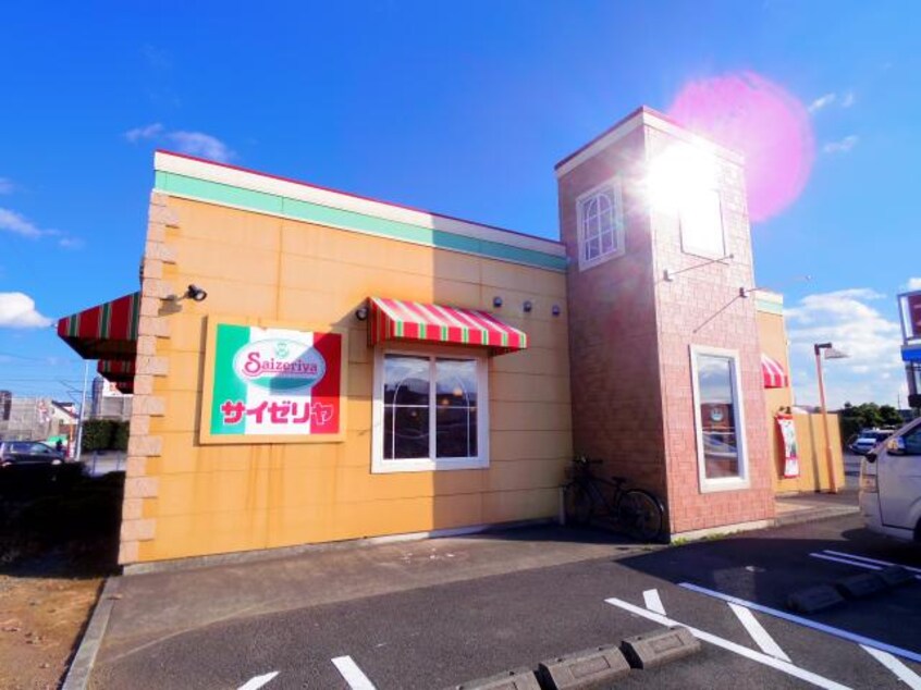 サイゼリヤ焼津店(その他飲食（ファミレスなど）)まで806m 東海道本線/焼津駅 徒歩25分 2階 築25年