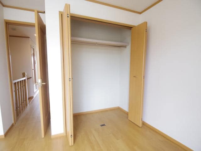  東海道本線/静岡駅 バス25分大谷下車:停歩66分 2階 築22年