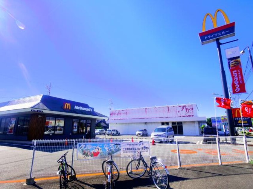 マクドナルド焼津店(ファストフード)まで482m 静鉄バス（焼津市）/天野医院前 徒歩5分 1階 築25年