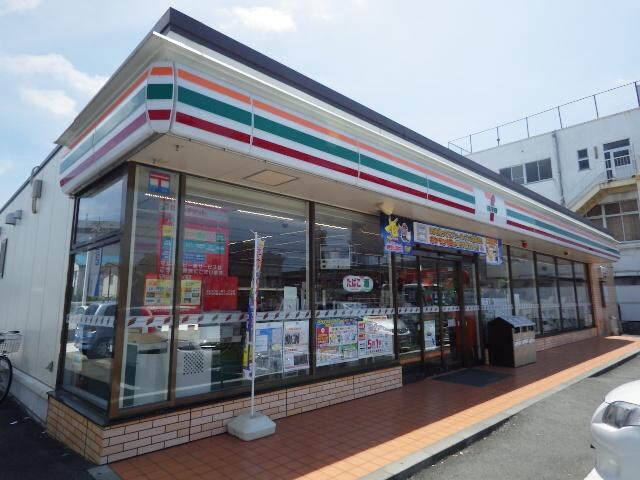 セブンイレブン静岡豊田３丁目店(コンビニ)まで114m 東海道本線/静岡駅 バス15分有明町南下車:停歩1分 2階 築27年