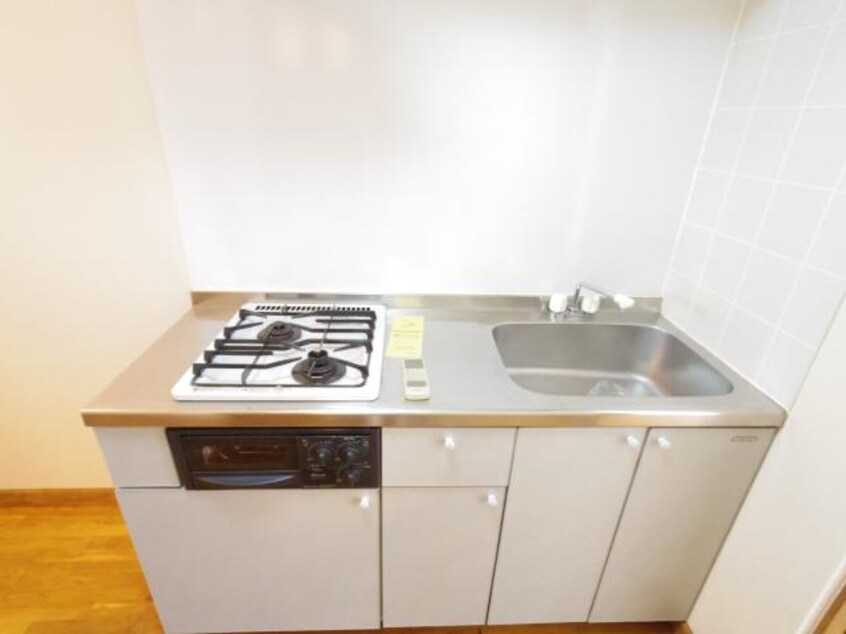  東海道本線/静岡駅 バス15分大里中学校下車:停歩1分 2階 築27年