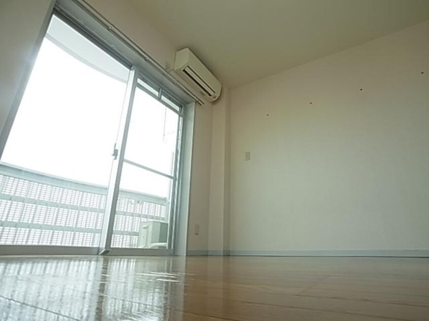  東海道本線/静岡駅 徒歩12分 6階 築27年