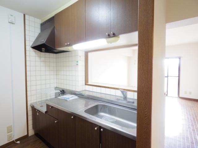  東海道本線/静岡駅 バス14分宮竹児童公園前下車:停歩6分 2階 築27年