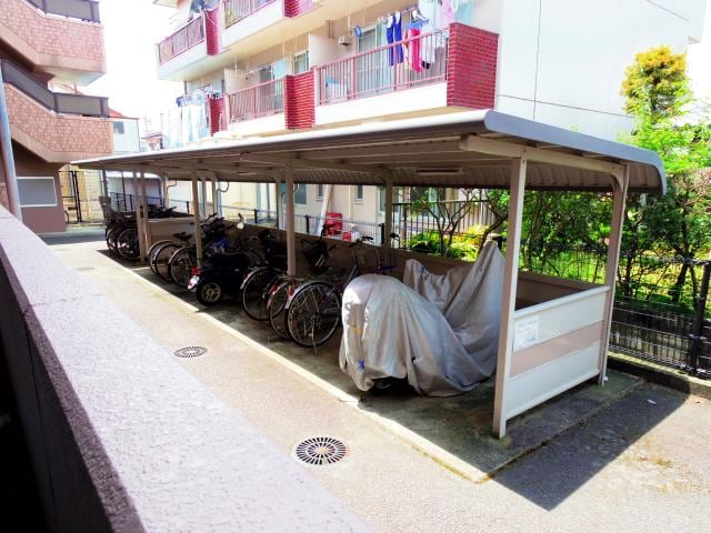  東海道本線/静岡駅 バス14分宮竹児童公園前下車:停歩6分 2階 築27年