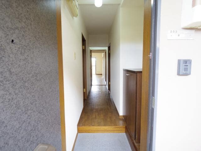  東海道本線/静岡駅 バス14分宮竹児童公園前下車:停歩6分 2階 築27年