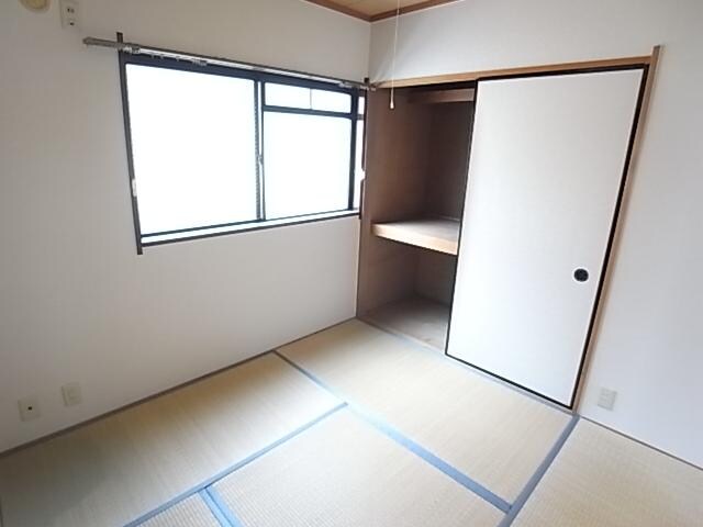  東海道本線/静岡駅 バス13分登呂遺跡下車:停歩5分 2階 築36年