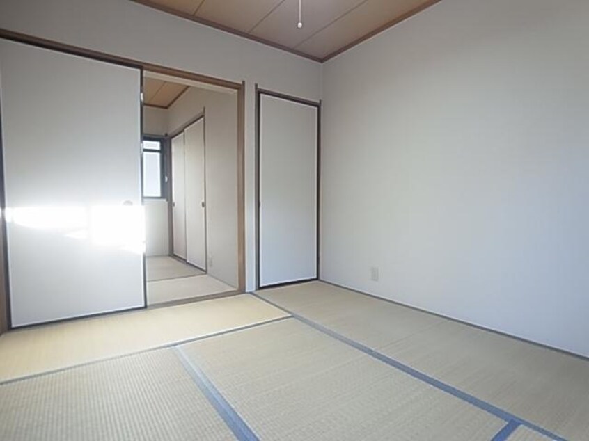  東海道本線/静岡駅 バス13分登呂遺跡下車:停歩5分 2階 築36年