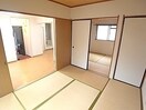  東海道本線/静岡駅 バス13分登呂遺跡下車:停歩5分 2階 築36年