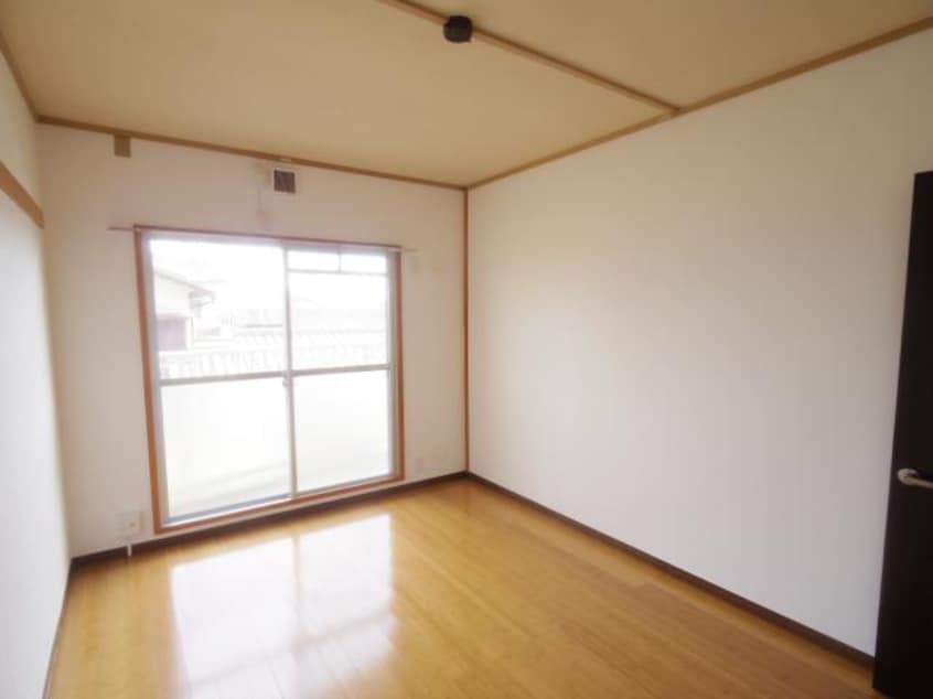  東海道本線/静岡駅 バス17分西脇ハローワーク静岡入口下車:停歩6分 2階 築41年