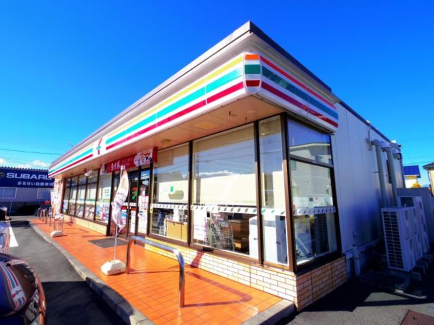 セブンイレブン藤枝高柳２丁目店(コンビニ)まで221m 東海道本線/藤枝駅 バス10分高柳三丁目下車:停歩5分 1階 築30年