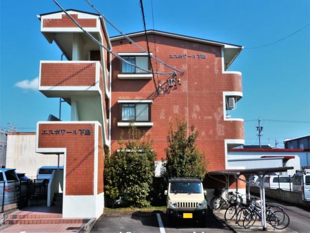  東海道本線/静岡駅 バス15分登呂コープタウン入口下車:停歩4分 3階 築30年