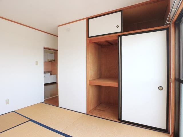  東海道本線/静岡駅 バス15分登呂コープタウン入口下車:停歩4分 3階 築30年