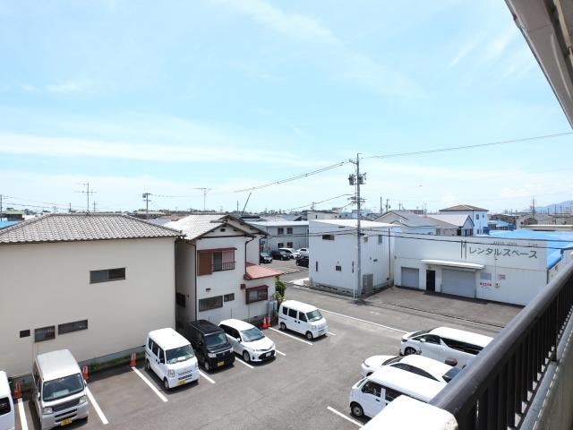  東海道本線/静岡駅 バス15分登呂コープタウン入口下車:停歩4分 3階 築30年