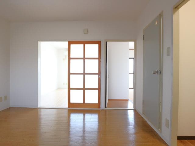  東海道本線/静岡駅 バス15分登呂コープタウン入口下車:停歩4分 3階 築30年