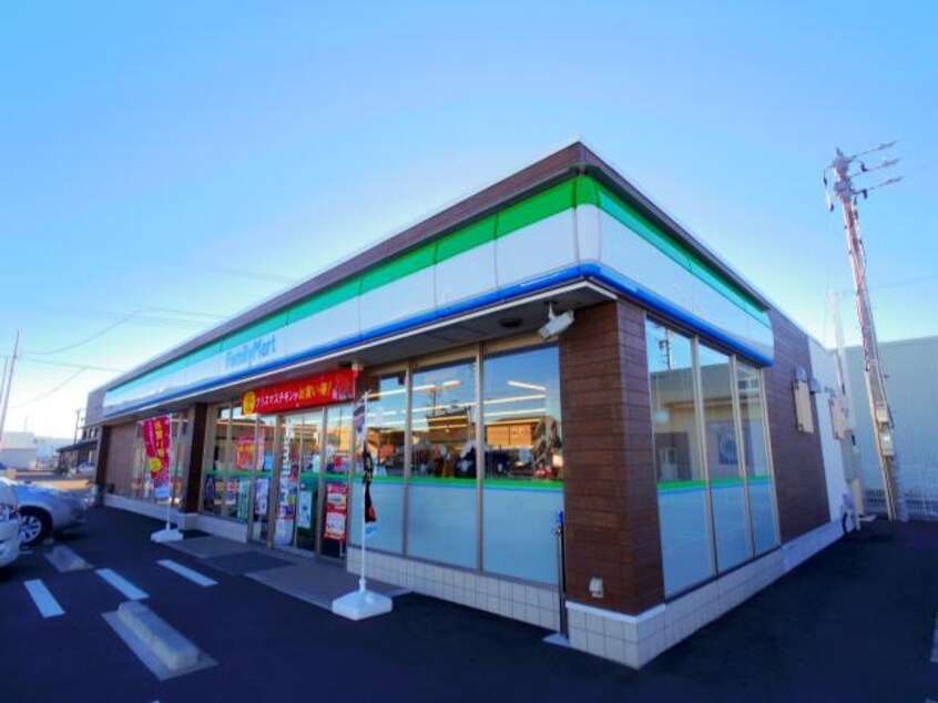 ファミリーマート焼津小川店(コンビニ)まで754m 東海道本線/焼津駅 バス11分小川下車:停歩5分 1階 築33年