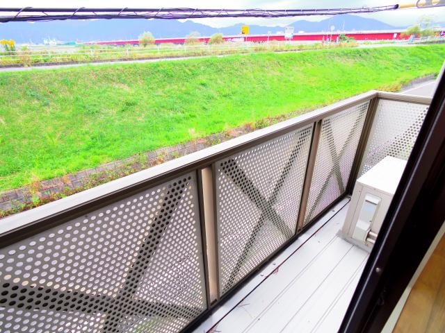  東海道本線/静岡駅 バス21分南安倍川橋下車:停歩5分 2階 築32年