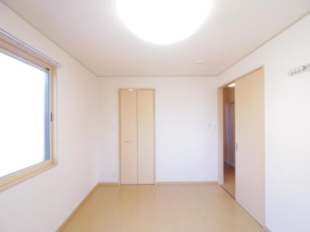  東海道本線/静岡駅 バス20分大浜公園入口下車:停歩8分 1階 築21年