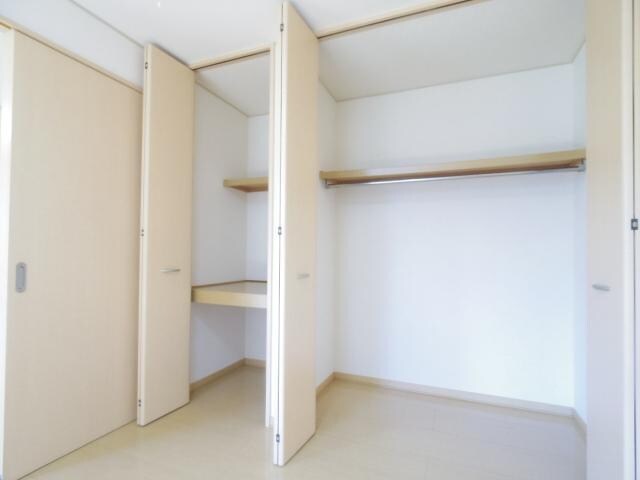  東海道本線/静岡駅 バス20分大浜公園入口下車:停歩8分 1階 築21年