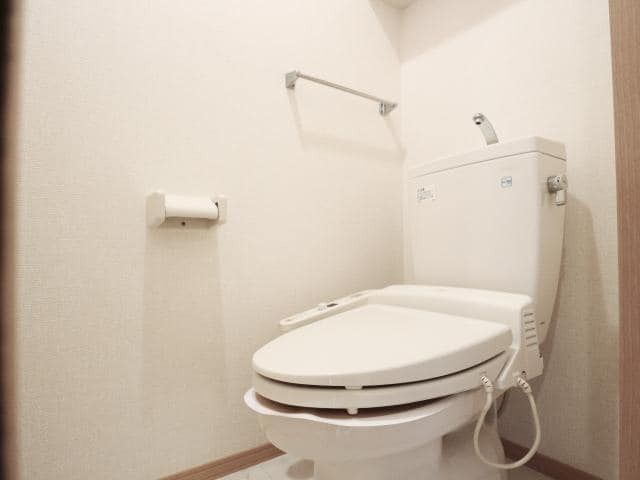  東海道本線/静岡駅 バス20分小鹿公民館前下車:停歩13分 1階 築19年