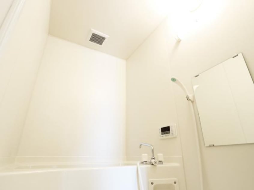  東海道本線/静岡駅 バス15分小鹿公民館前下車:停歩13分 2階 築19年