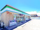 ファミリーマートシーガルドーム前店(コンビニ)まで969m 東海道本線/西焼津駅 徒歩9分 2階 築28年