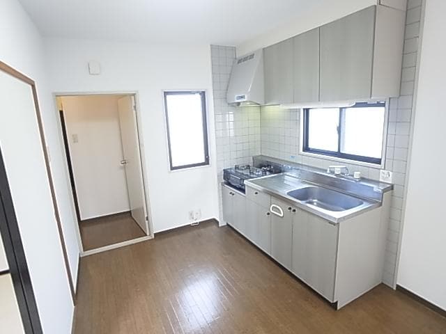  東海道本線/静岡駅 バス19分西脇下下車:停歩4分 2階 築30年