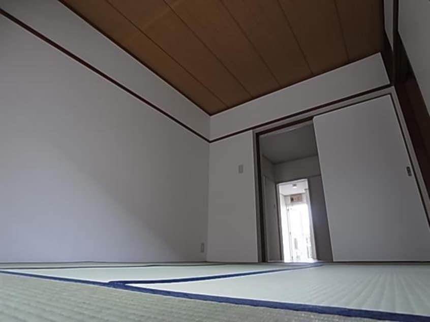  東海道本線/静岡駅 バス16分中村町下下車:停歩4分 1階 築45年