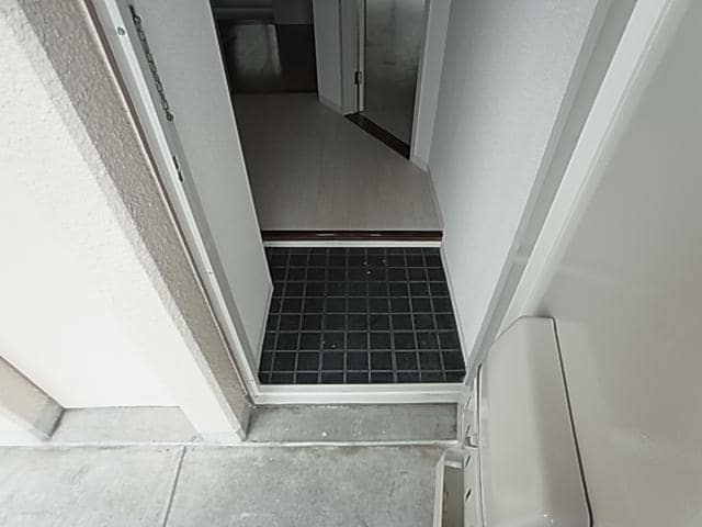  東海道本線/静岡駅 バス16分中村町下下車:停歩4分 1階 築45年
