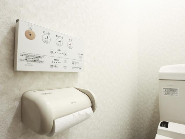  東海道本線/静岡駅 バス11分中田四丁目下車:停歩6分 1階 築27年