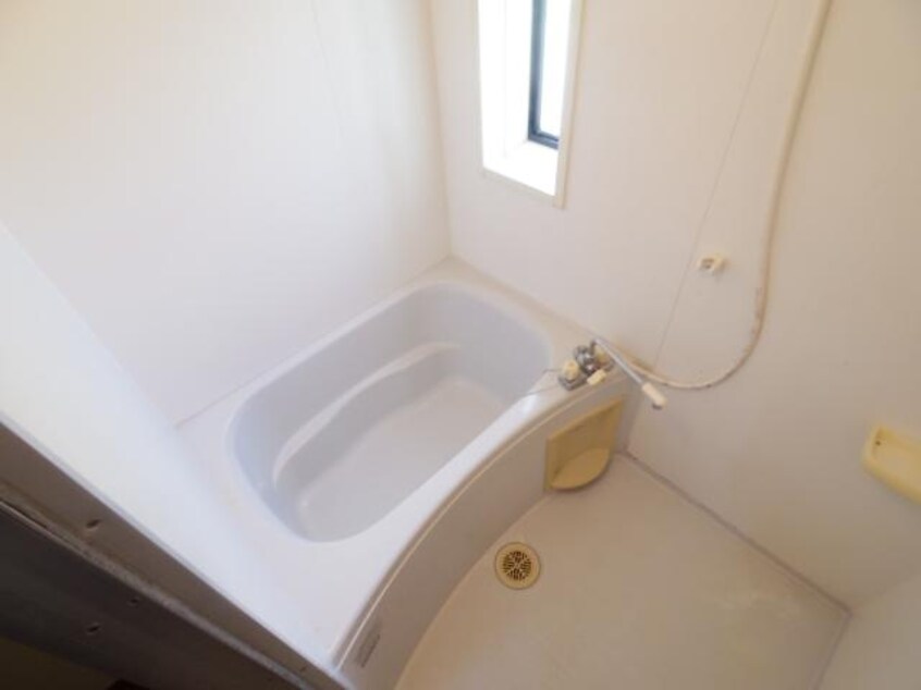  東海道本線/藤枝駅 バス30分吉永八幡宮下車:停歩7分 1階 築24年