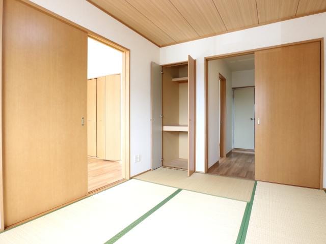  東海道本線/東静岡駅 徒歩21分 2階 築23年