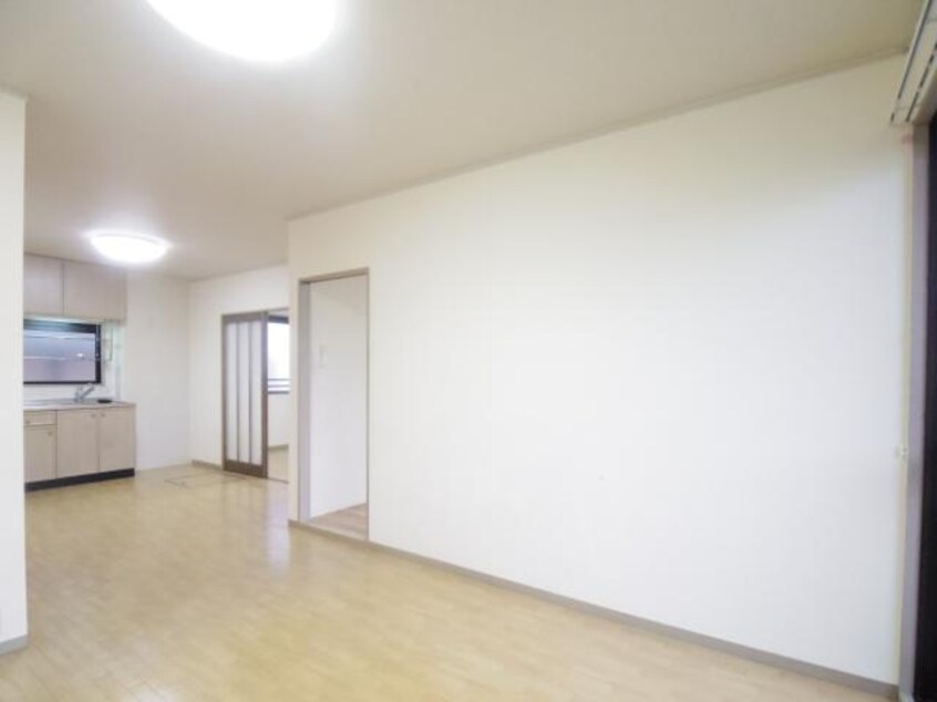  東海道本線/静岡駅 バス23分宮竹一丁目下車:停歩6分 1階 築26年