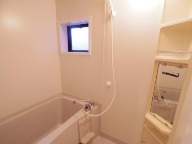  東海道本線/静岡駅 バス23分宮竹一丁目下車:停歩6分 1階 築26年