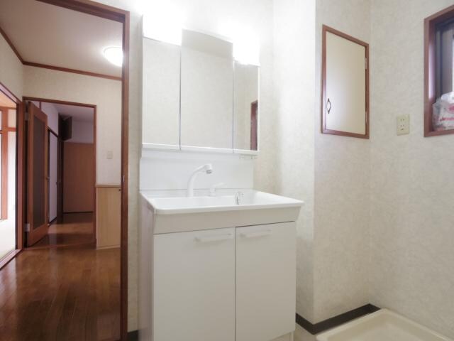  東海道本線/静岡駅 バス8分中田三丁目ダイワハウス前下車:停歩6分 3階 築30年