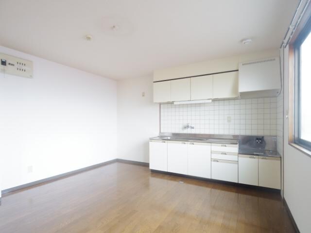  東海道本線/静岡駅 バス8分中田三丁目ダイワハウス前下車:停歩6分 3階 築30年