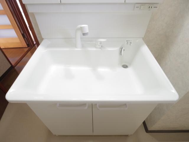  東海道本線/静岡駅 バス8分中田三丁目ダイワハウス前下車:停歩6分 3階 築30年