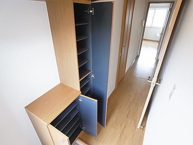  東海道本線/焼津駅 バス8分文化センター前下車:停歩5分 1階 築22年