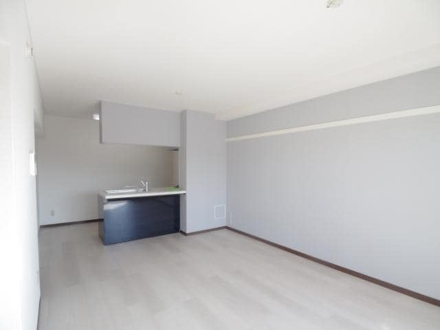  東海道本線/静岡駅 バス18分豊田一丁目下車:停歩2分 3階 築37年