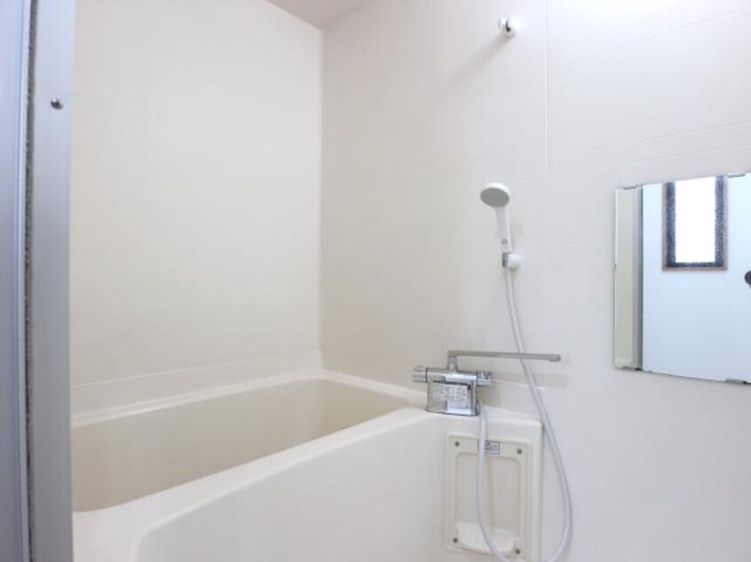  東海道本線/静岡駅 バス17分中村町下下車:停歩4分 1階 築26年