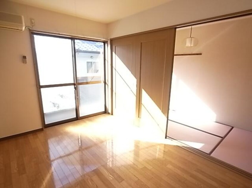 洋室 東海道本線/静岡駅 バス14分下島下車:停歩3分 1階 築24年