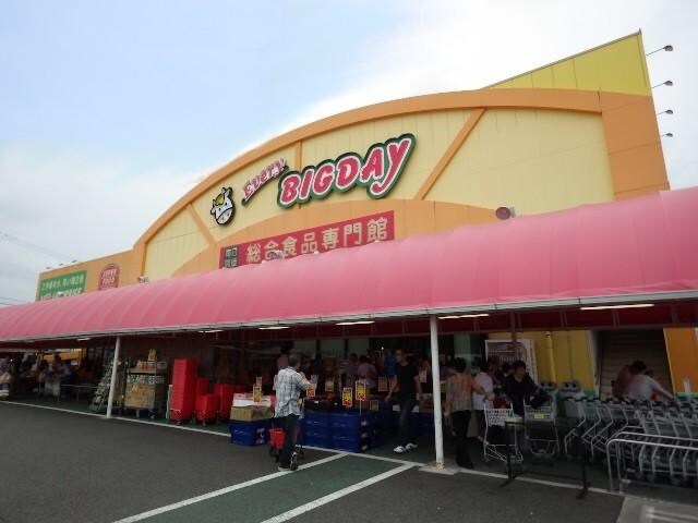 エブリィビッグデー駿河店(スーパー)まで226m 東海道本線/静岡駅 バス15分緑ヶ丘下車:停歩7分 2階 築19年