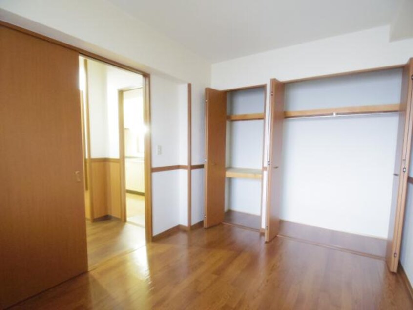  東海道本線/静岡駅 バス15分緑ヶ丘下車:停歩7分 5階 築20年