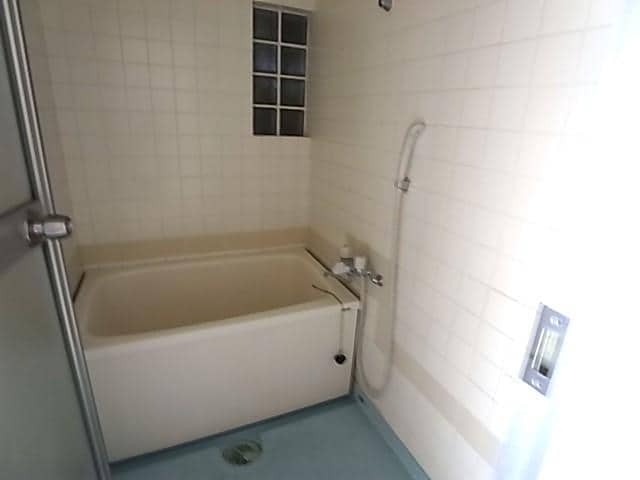  東海道本線/静岡駅 バス20分西島下車:停歩5分 2階 築45年