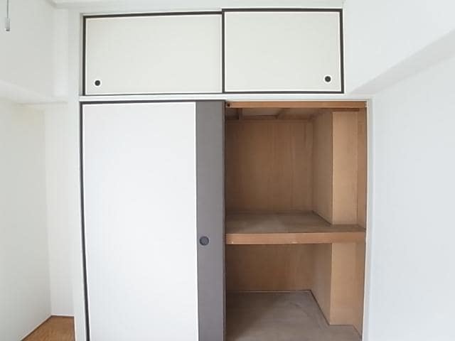  東海道本線/静岡駅 バス20分西島下車:停歩5分 2階 築45年