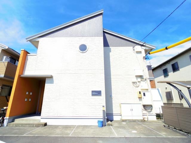  東海道本線/静岡駅 バス15分登呂コープタウン入口下車:停歩9分 2階 築19年