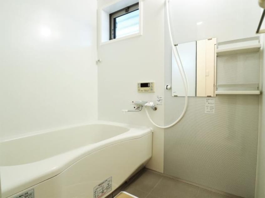  東海道本線/静岡駅 バス15分登呂コープタウン入口下車:停歩9分 2階 築19年