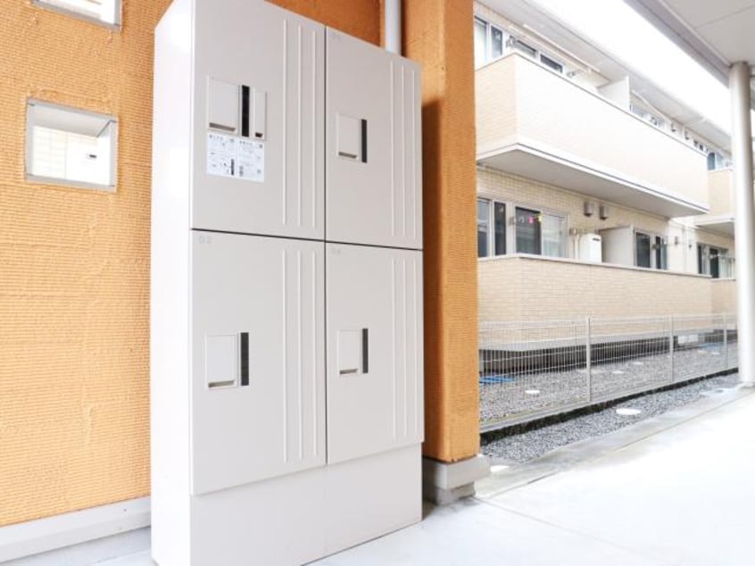  東海道本線/静岡駅 バス15分登呂コープタウン入口下車:停歩9分 2階 築19年