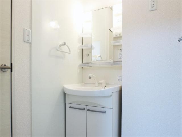  東海道本線/静岡駅 バス15分登呂コープタウン入口下車:停歩9分 2階 築19年