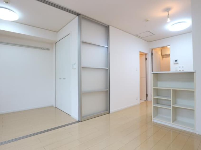  東海道本線/静岡駅 バス15分登呂コープタウン入口下車:停歩9分 2階 築19年