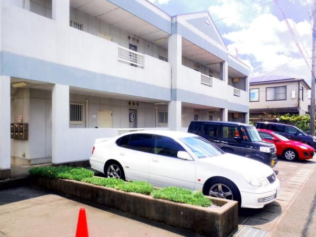  東海道本線/静岡駅 バス20分敷地北下車:停歩8分 2階 築31年